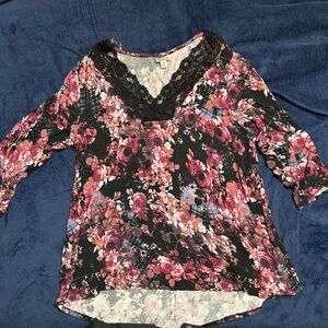 Dressbarn Lace Floral Top